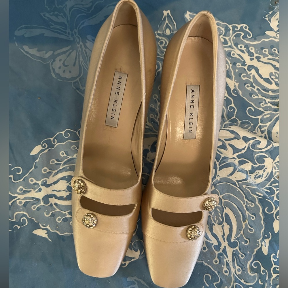 Anne Klein Vintage Satin Heels